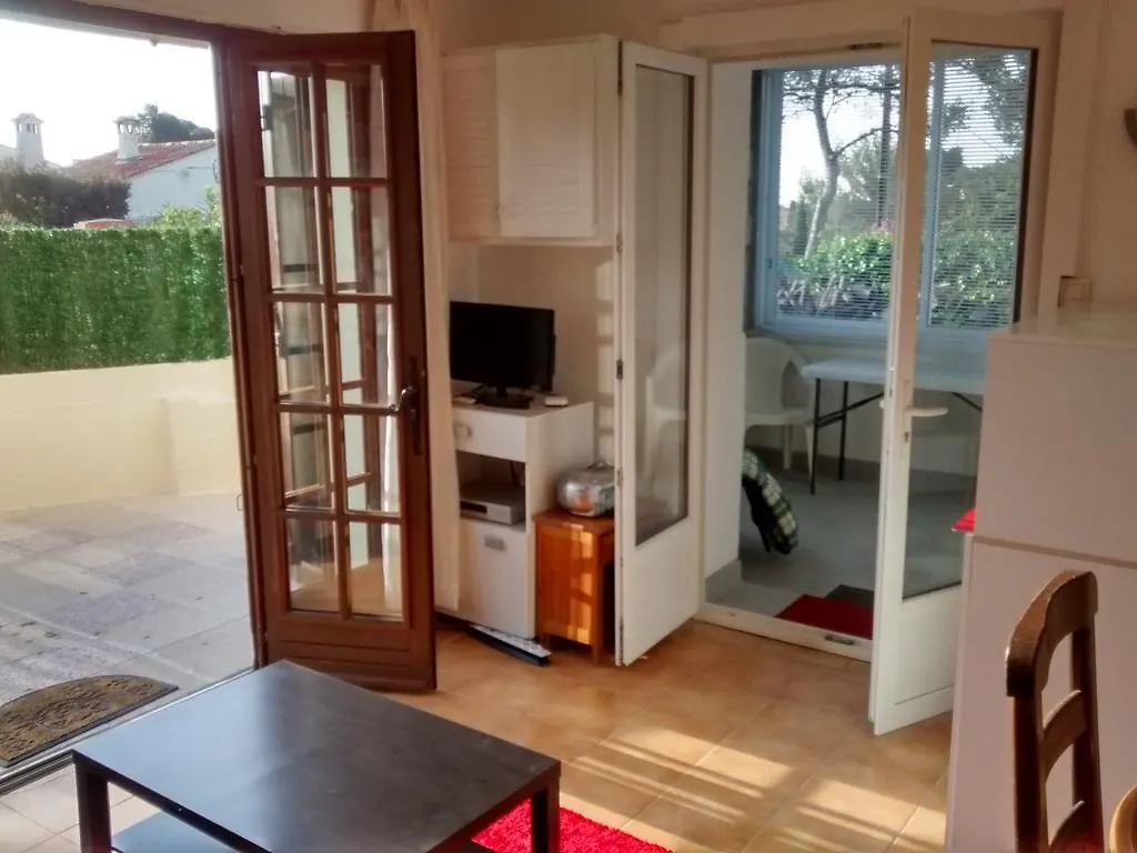 Apartment Villa Veronique Saint-Raphael  France